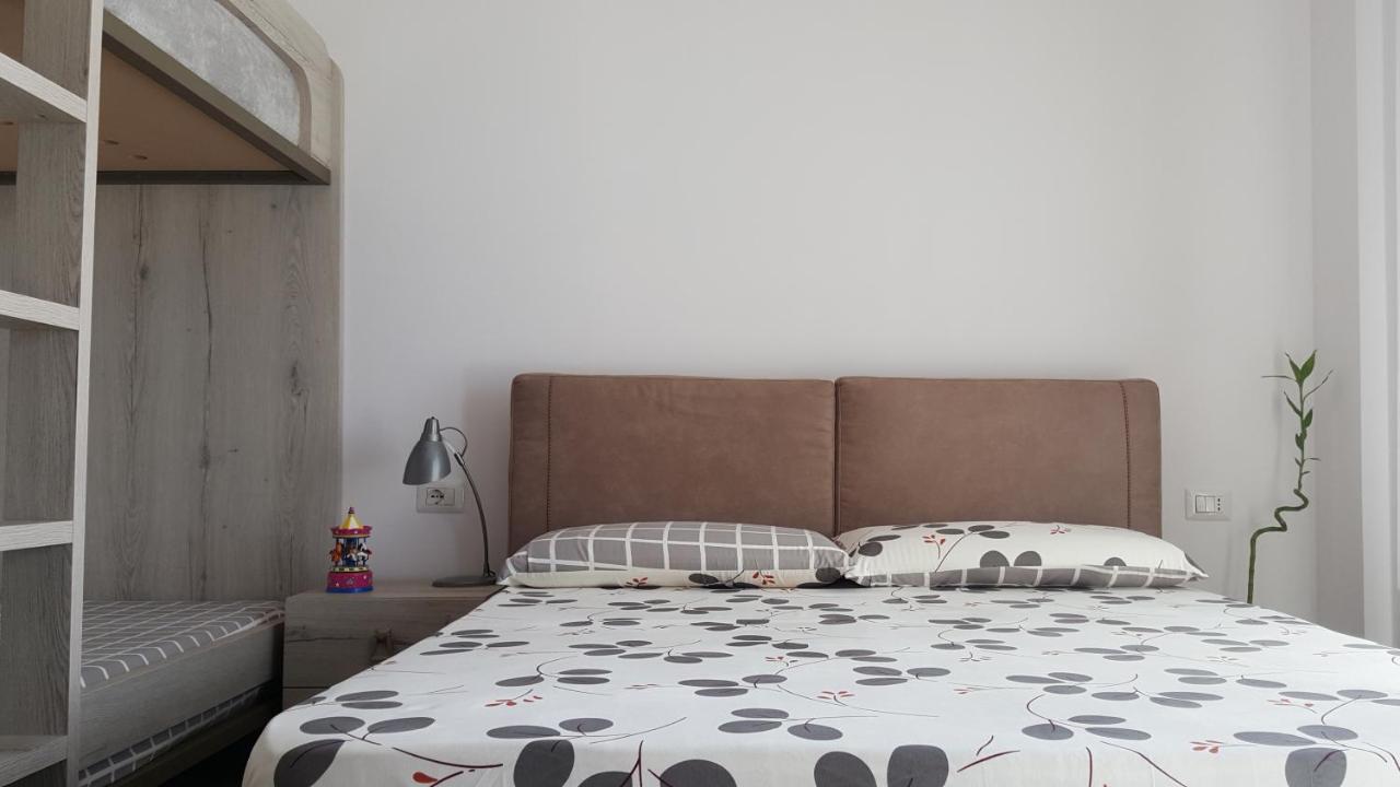 Amaris Lägenhet Sarandë Exteriör bild