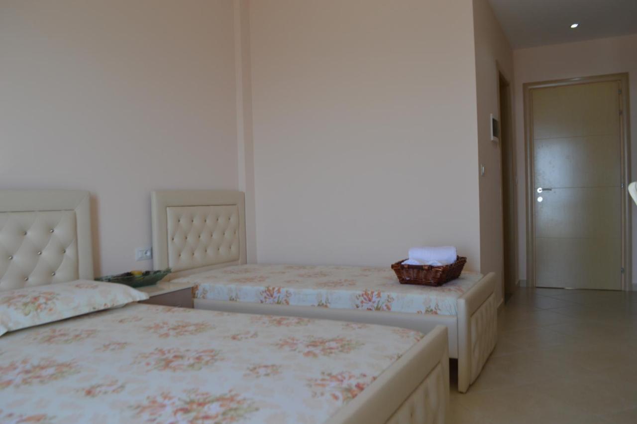 Amaris Lägenhet Sarandë Exteriör bild