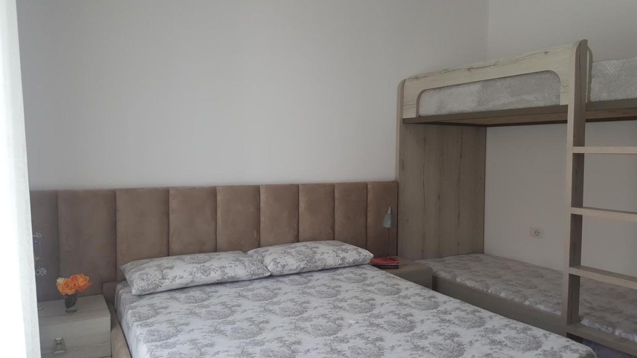 Amaris Lägenhet Sarandë Exteriör bild