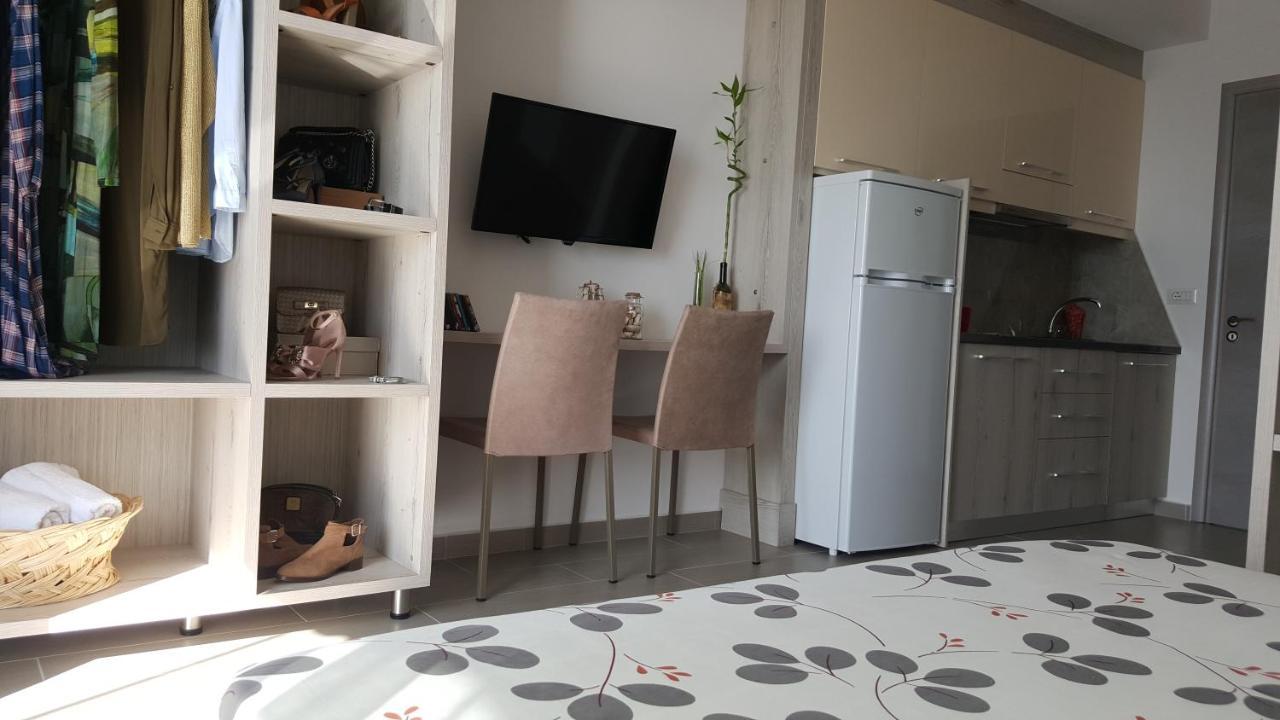 Amaris Lägenhet Sarandë Exteriör bild